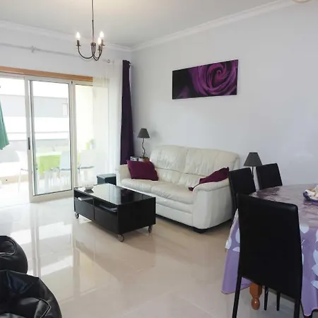 C05 - Convento Apartment *
